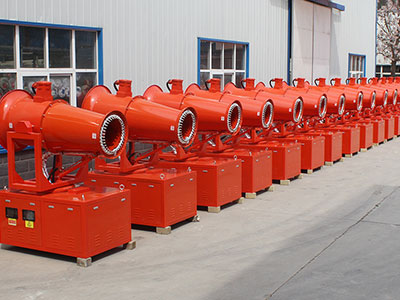 路面上雾炮机越来越多，它们到底有什么作用？