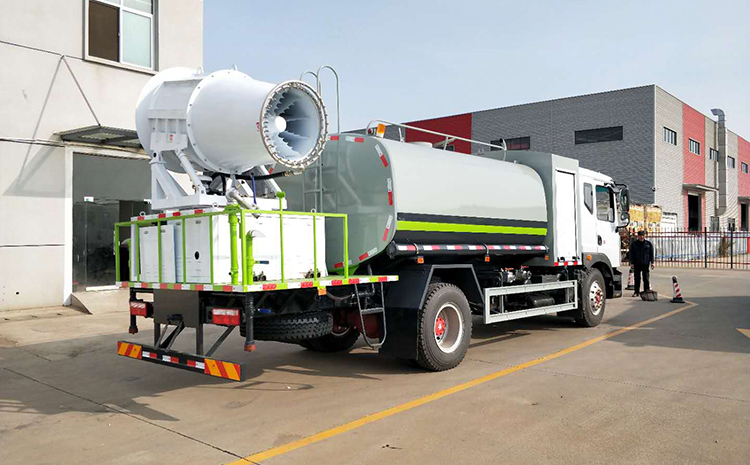 降尘雾炮机如何应对高温环境？