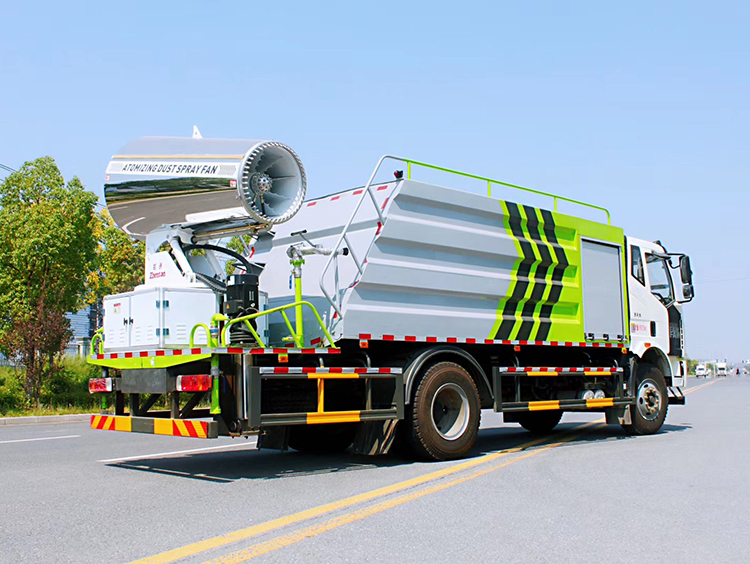 郑通80米车载式雾炮机实拍