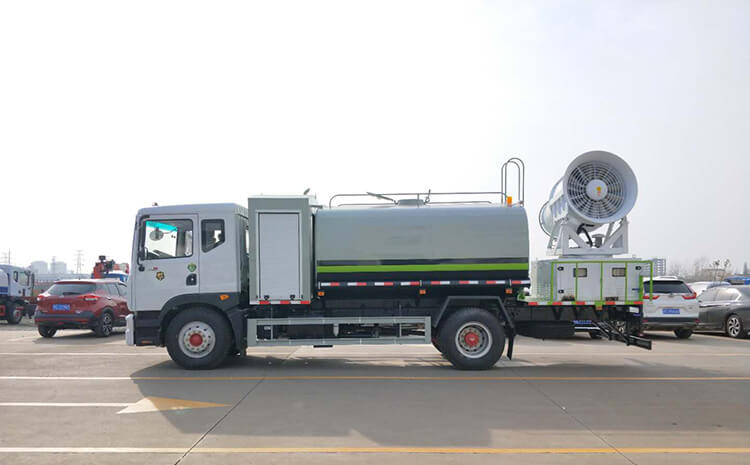 车载雾炮设备在建筑工地有什么突出优势？