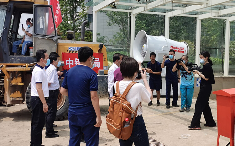建筑工地为什么纷纷采用环保雾炮机？